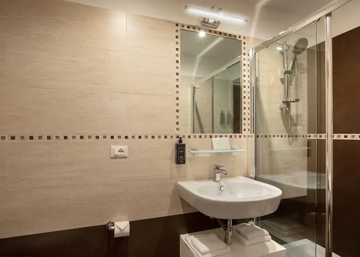 Naman Hotellerie - Spagna Гостевой дом