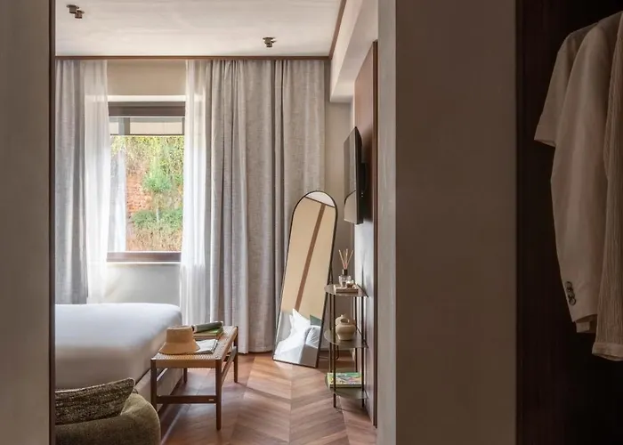 Naman Hotellerie - Spagna Konukevi 4*