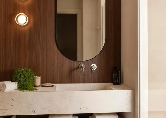 Konukevi Naman Hotellerie - Spagna Roma