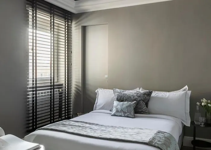 Naman Hotellerie - Spagna Гостевой дом 4*